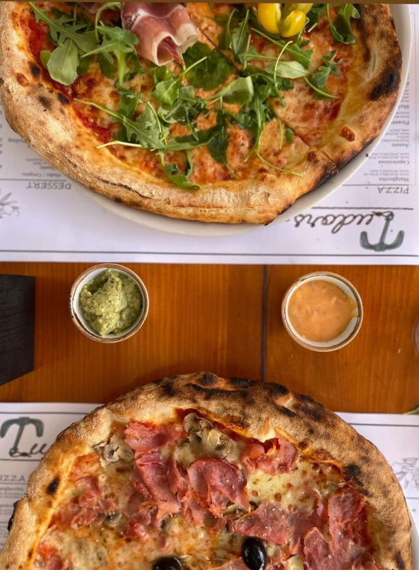 Tudors pizza and drinks setting in Split